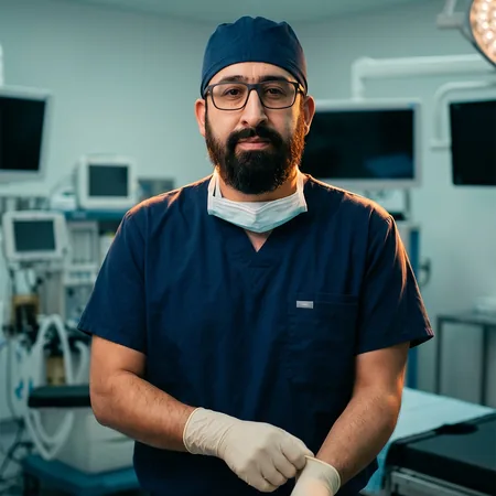 Dr. Jorge Reyes Mendiola in the operating room in Tijuana